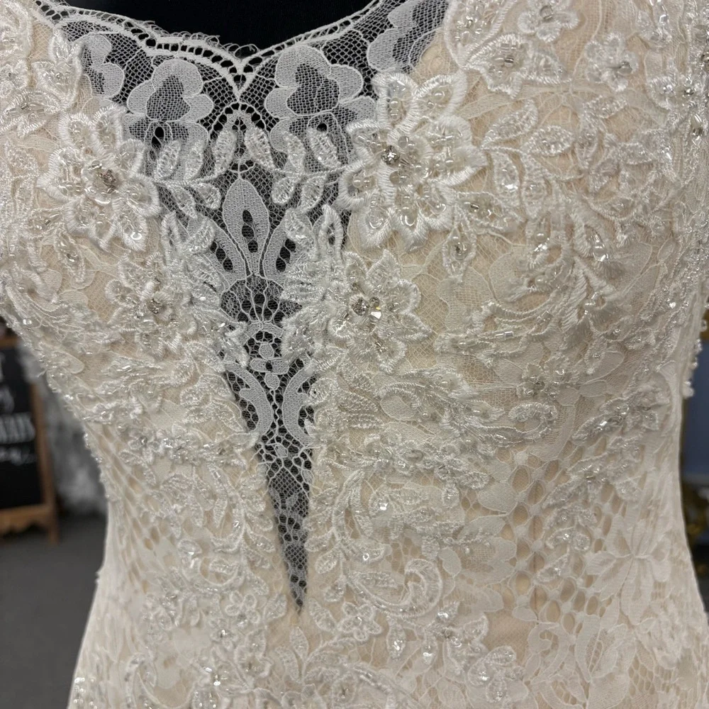 Maggie Sottero “IDA” Wedding Dress - Picture 5 of 12